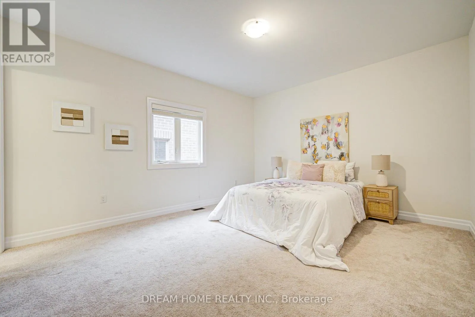 113 BOTELHO CIRCLE