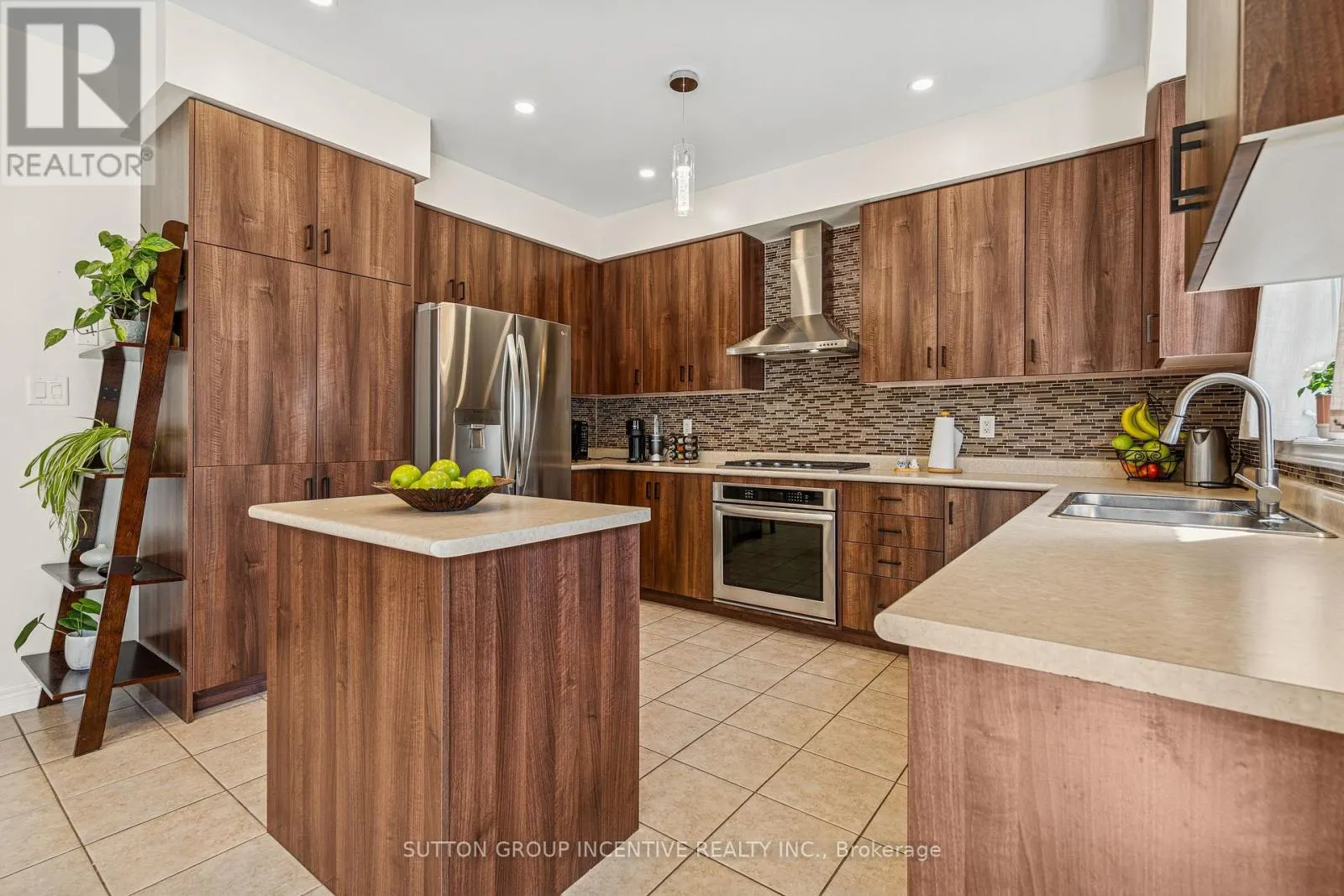 1322 BARDEAU STREET