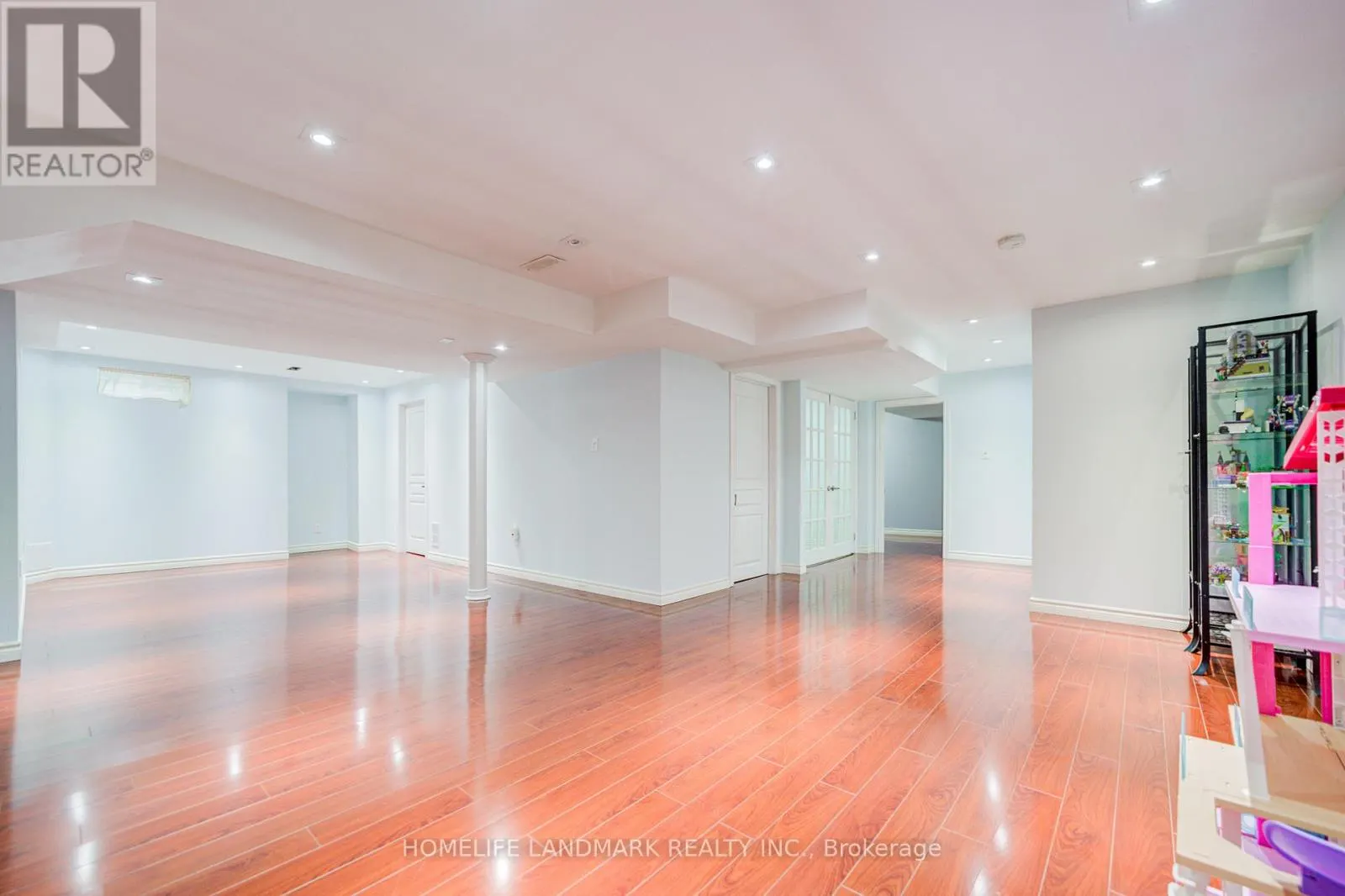 14 WEST NORMANDY DRIVE