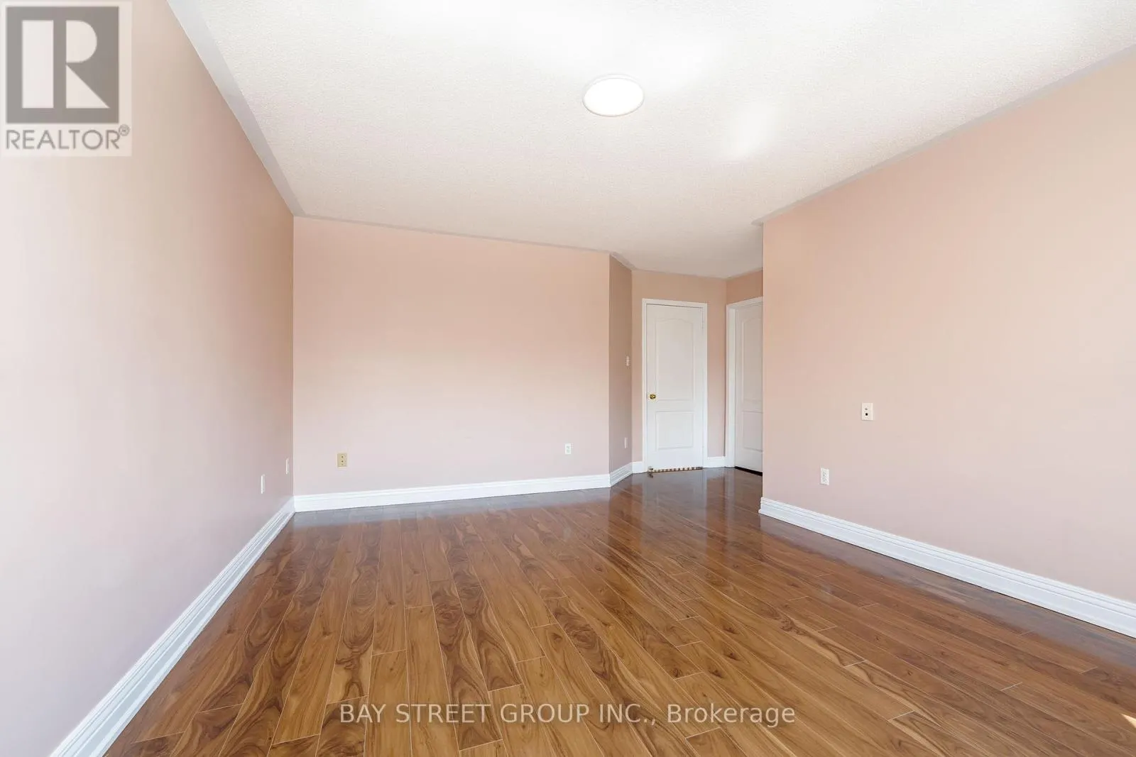 25 FORMOSA DRIVE