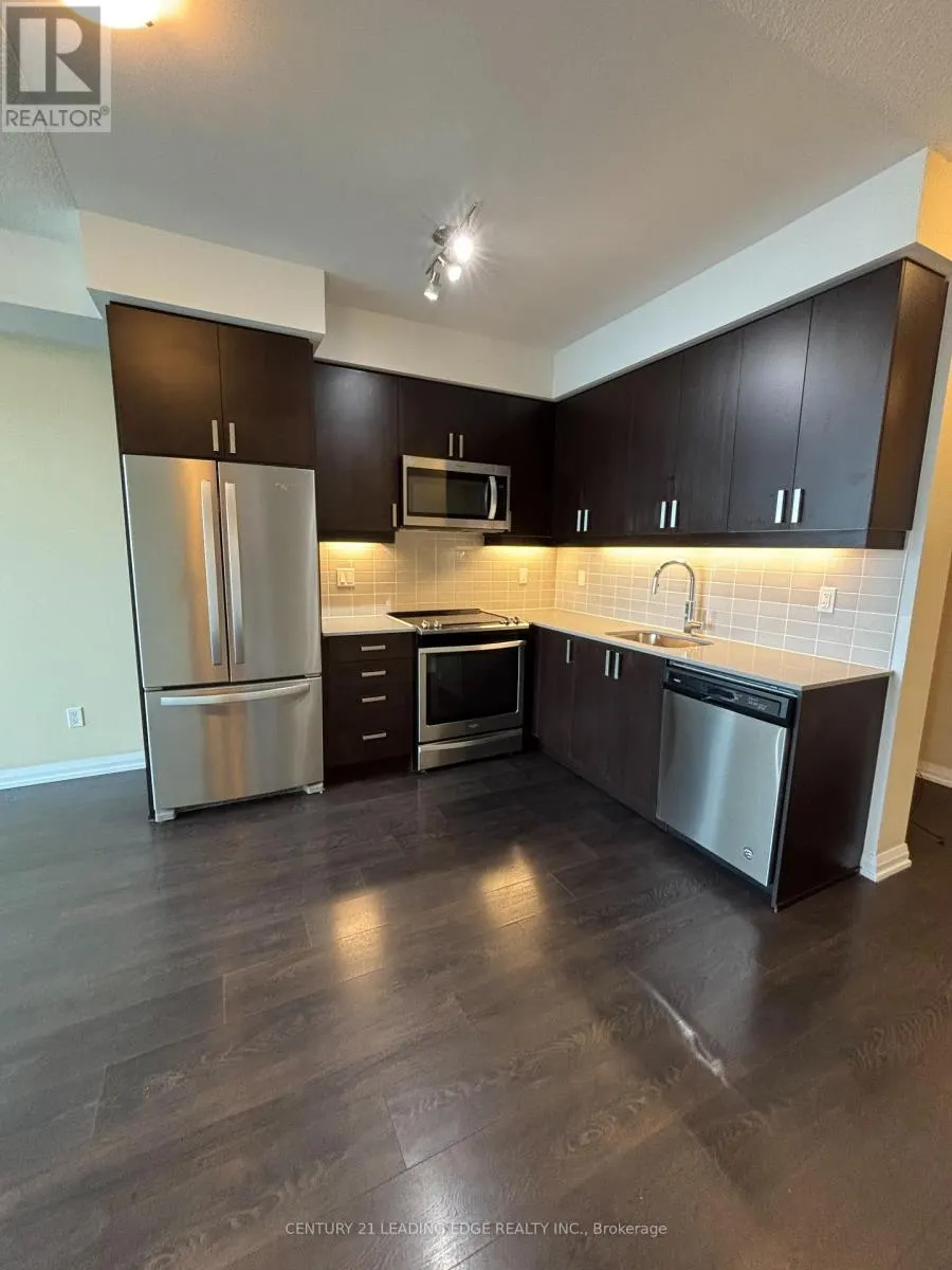 517 - 7895 JANE STREET