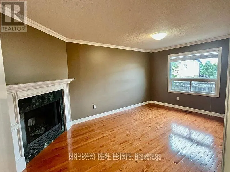 325 SALISBURY LANE