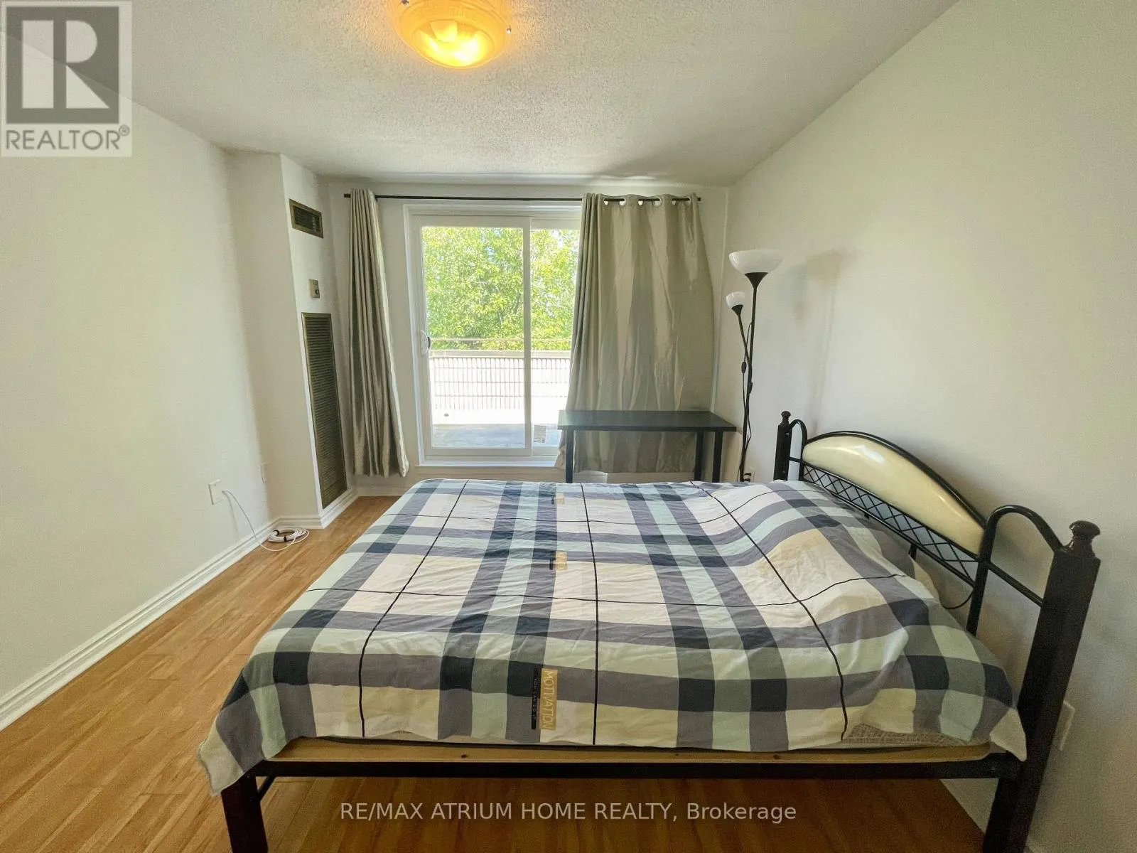 332 - 16A ELGIN STREET
