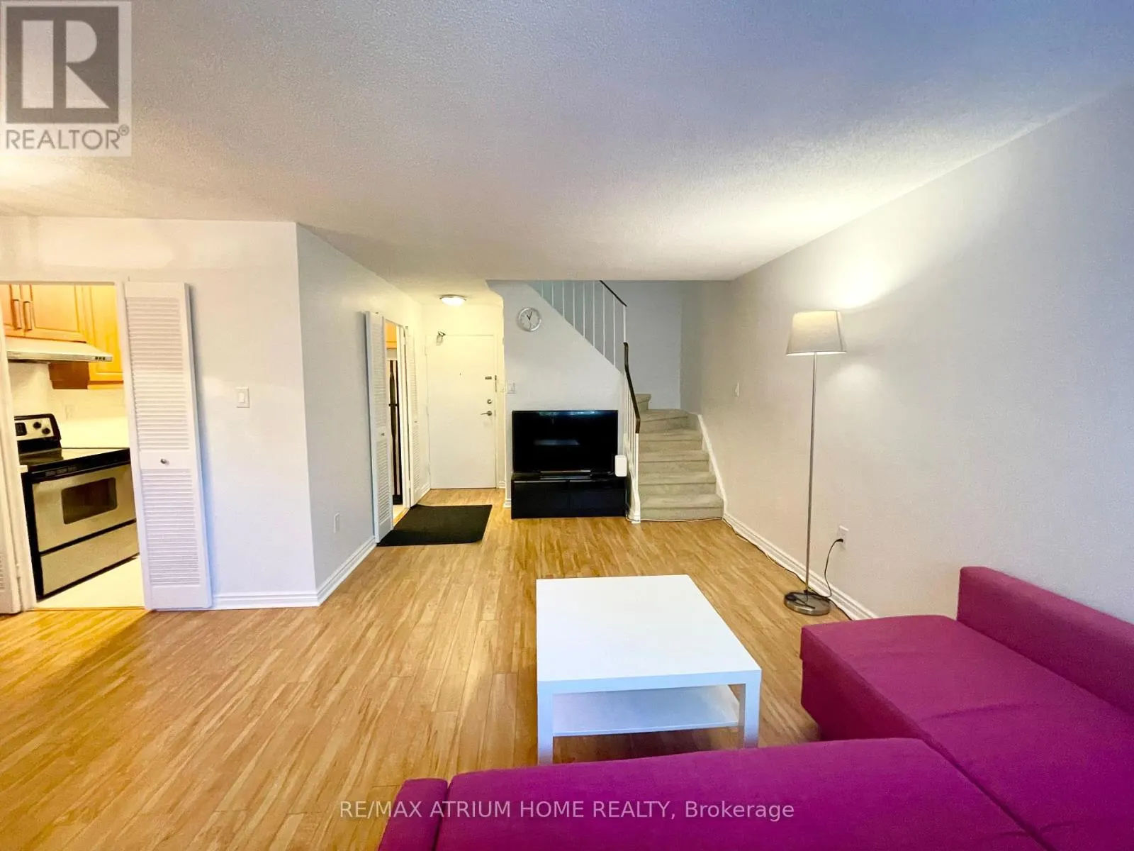 332 - 16A ELGIN STREET