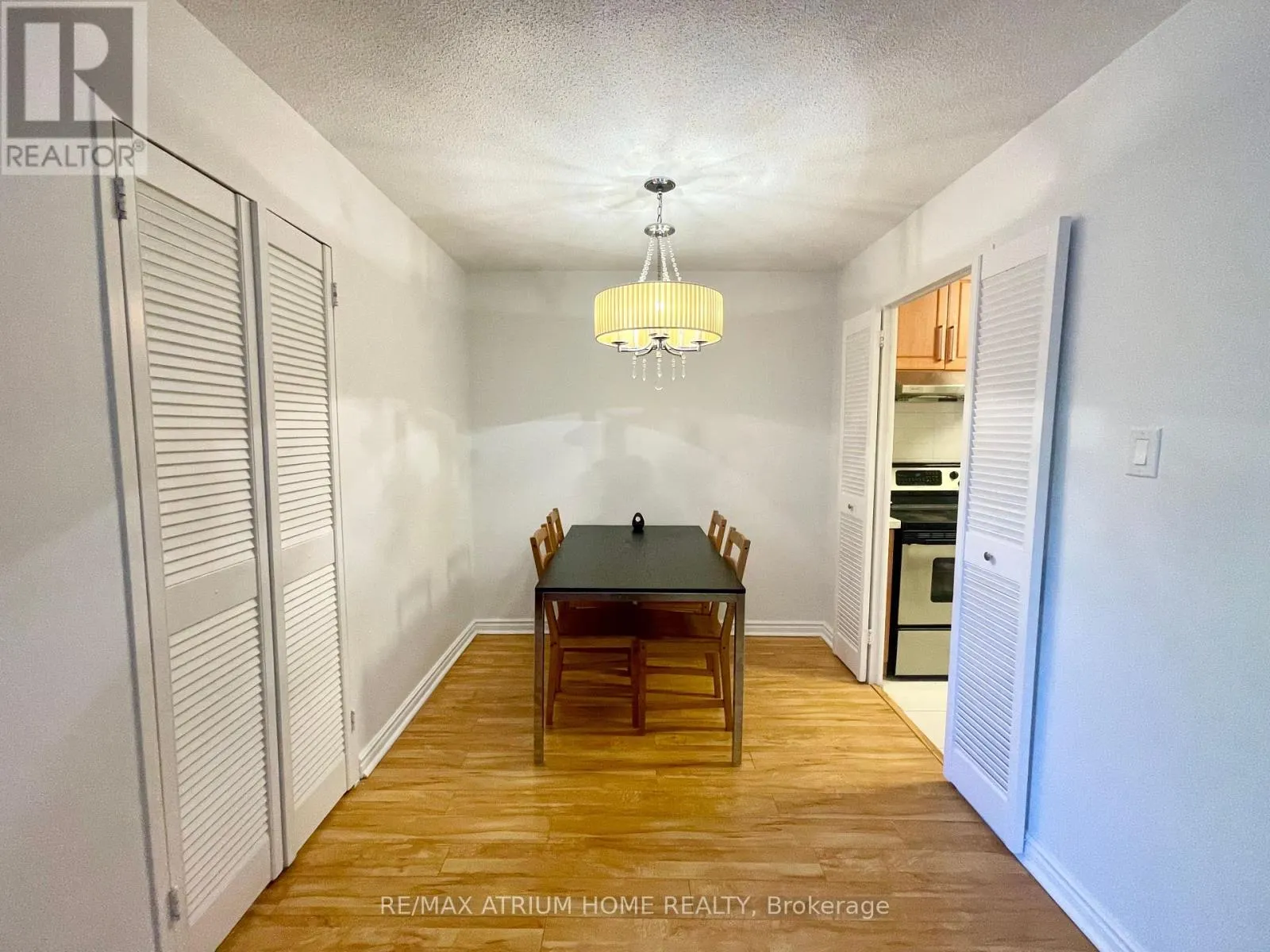 332 - 16A ELGIN STREET