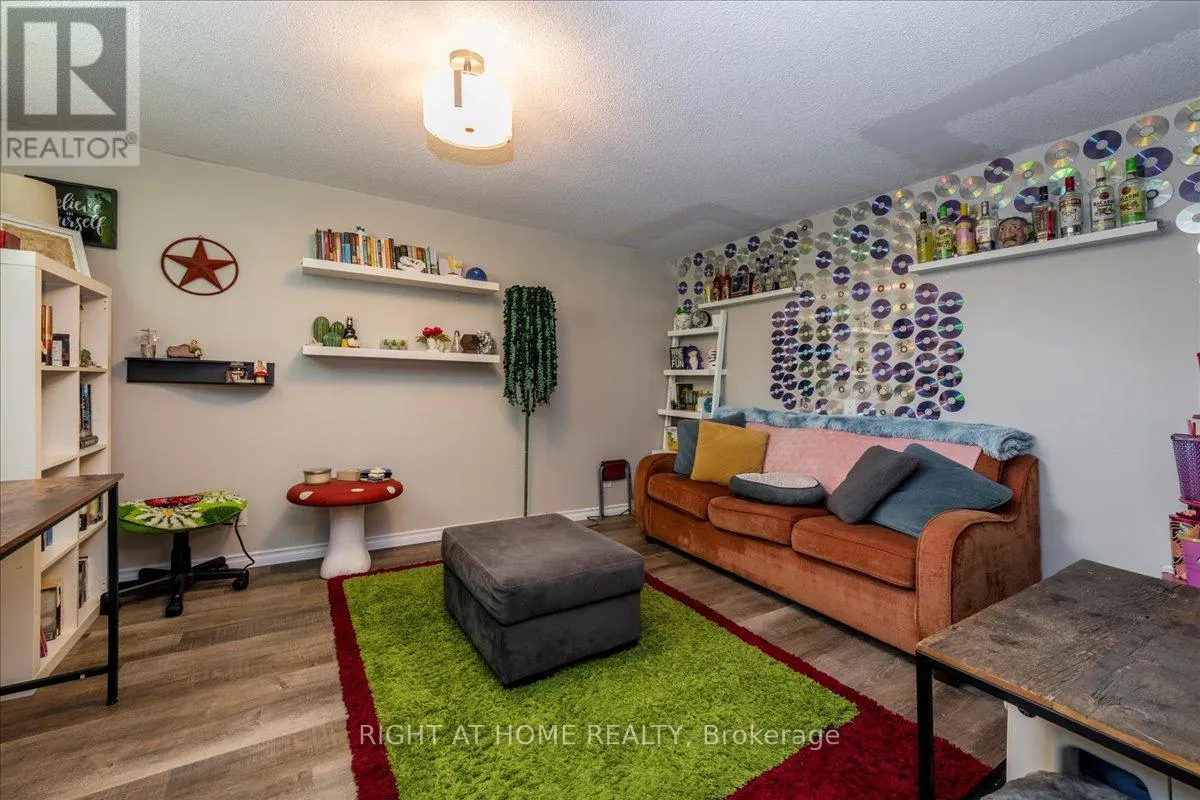 70 METRO ROAD S