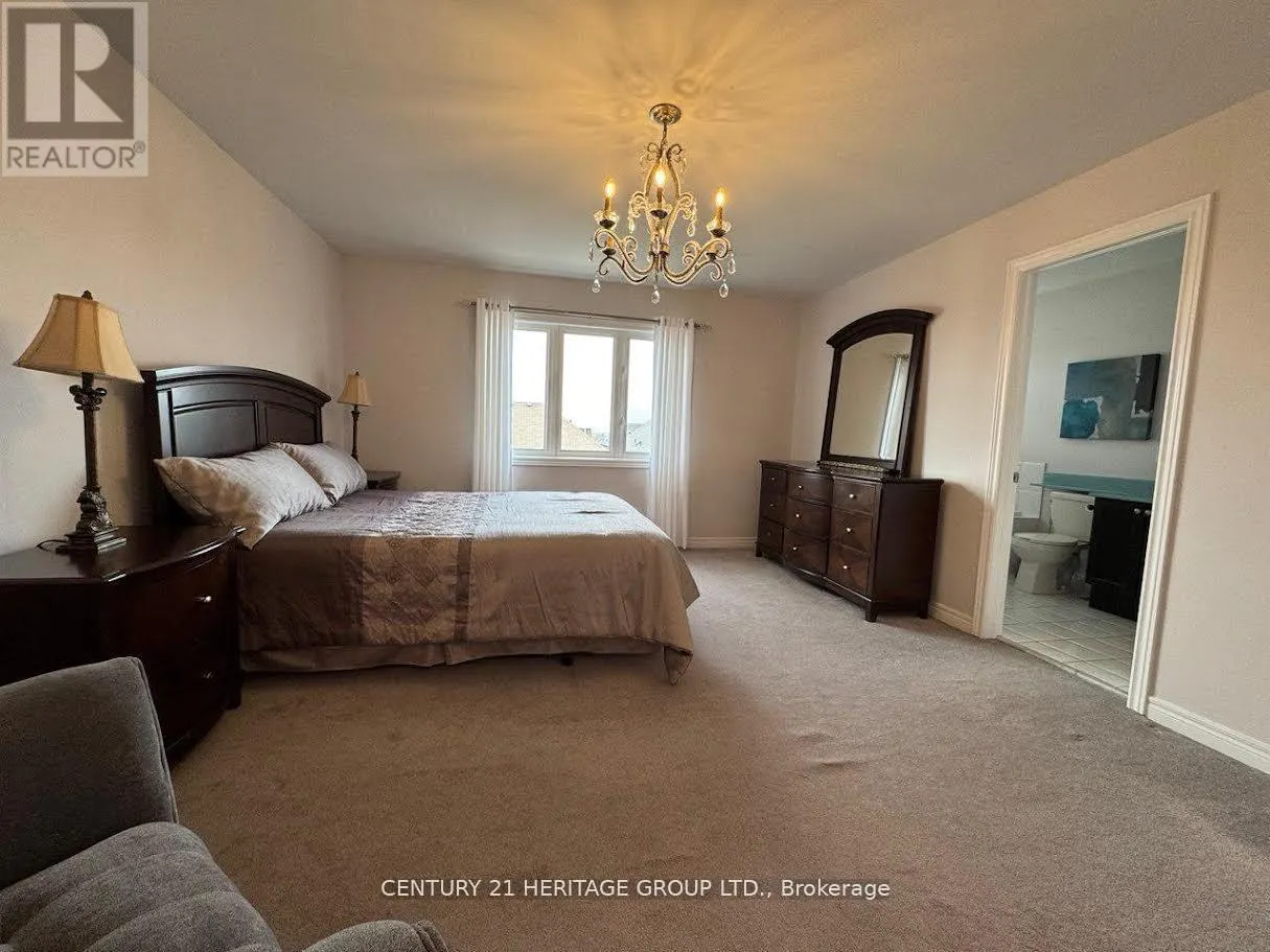 MAIN - 135 BLACK MAPLE CRESCENT