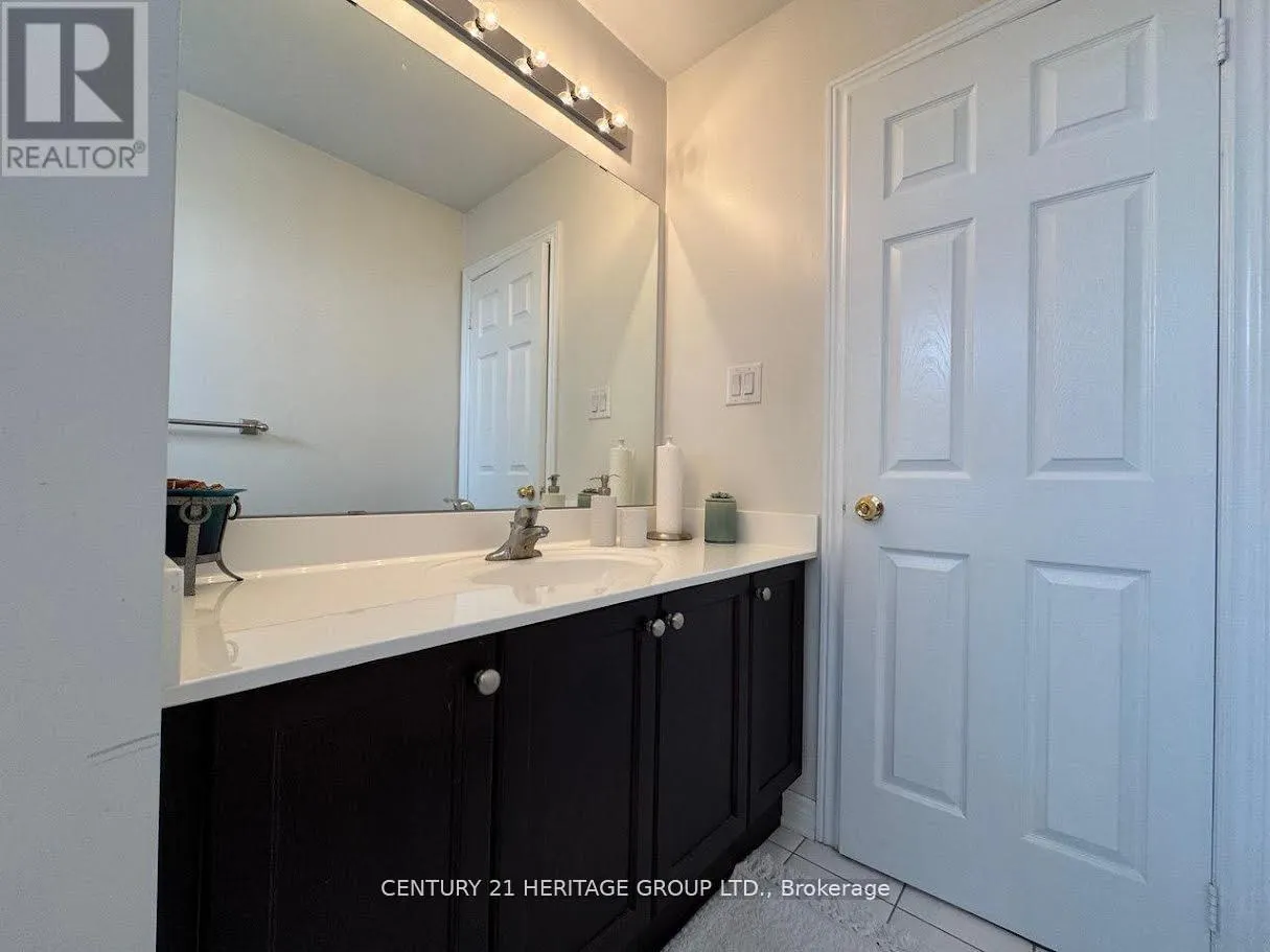 MAIN - 135 BLACK MAPLE CRESCENT
