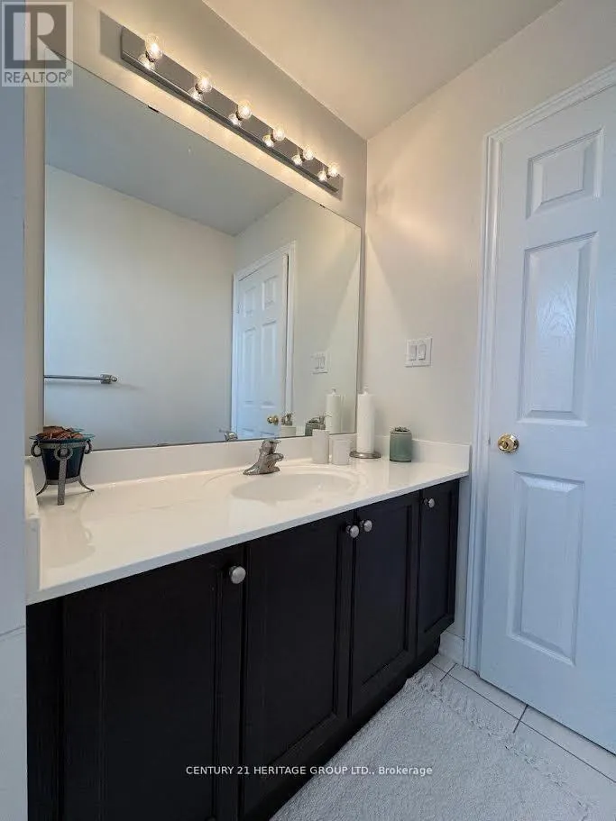 MAIN - 135 BLACK MAPLE CRESCENT