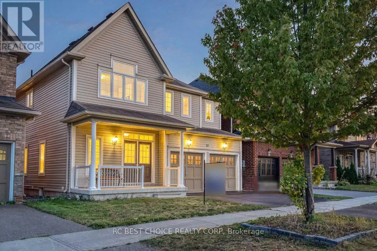 37 BUD LEGGETT CRESCENT