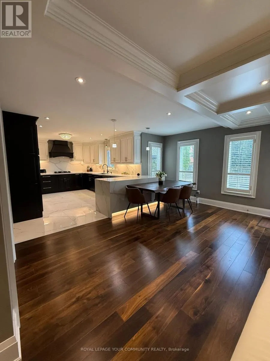 20 WHITE LODGE CRESCENT