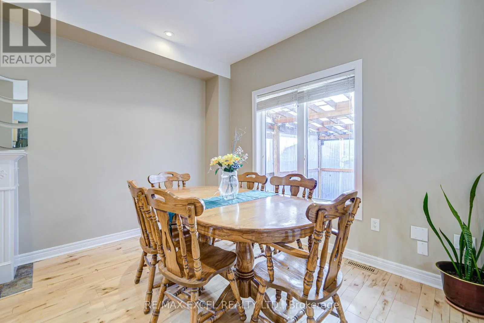 23 LENA DRIVE