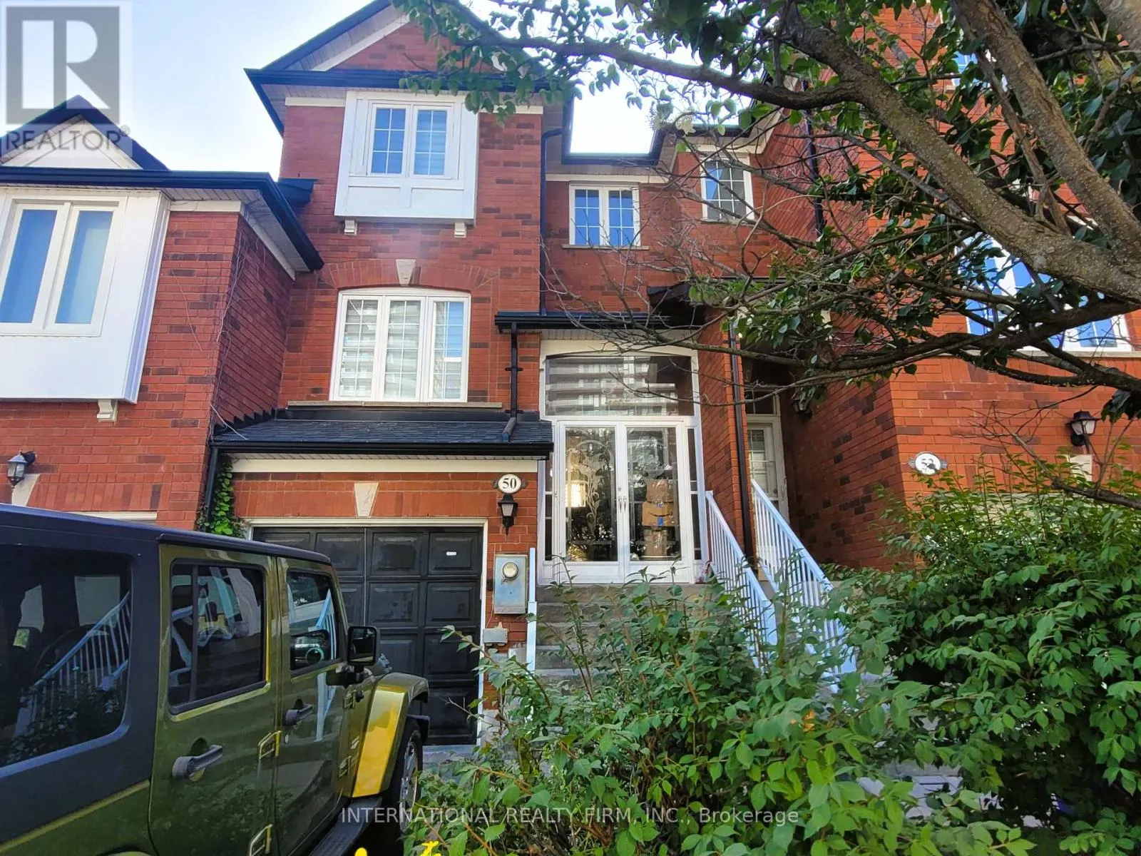50 BERESFORD DRIVE