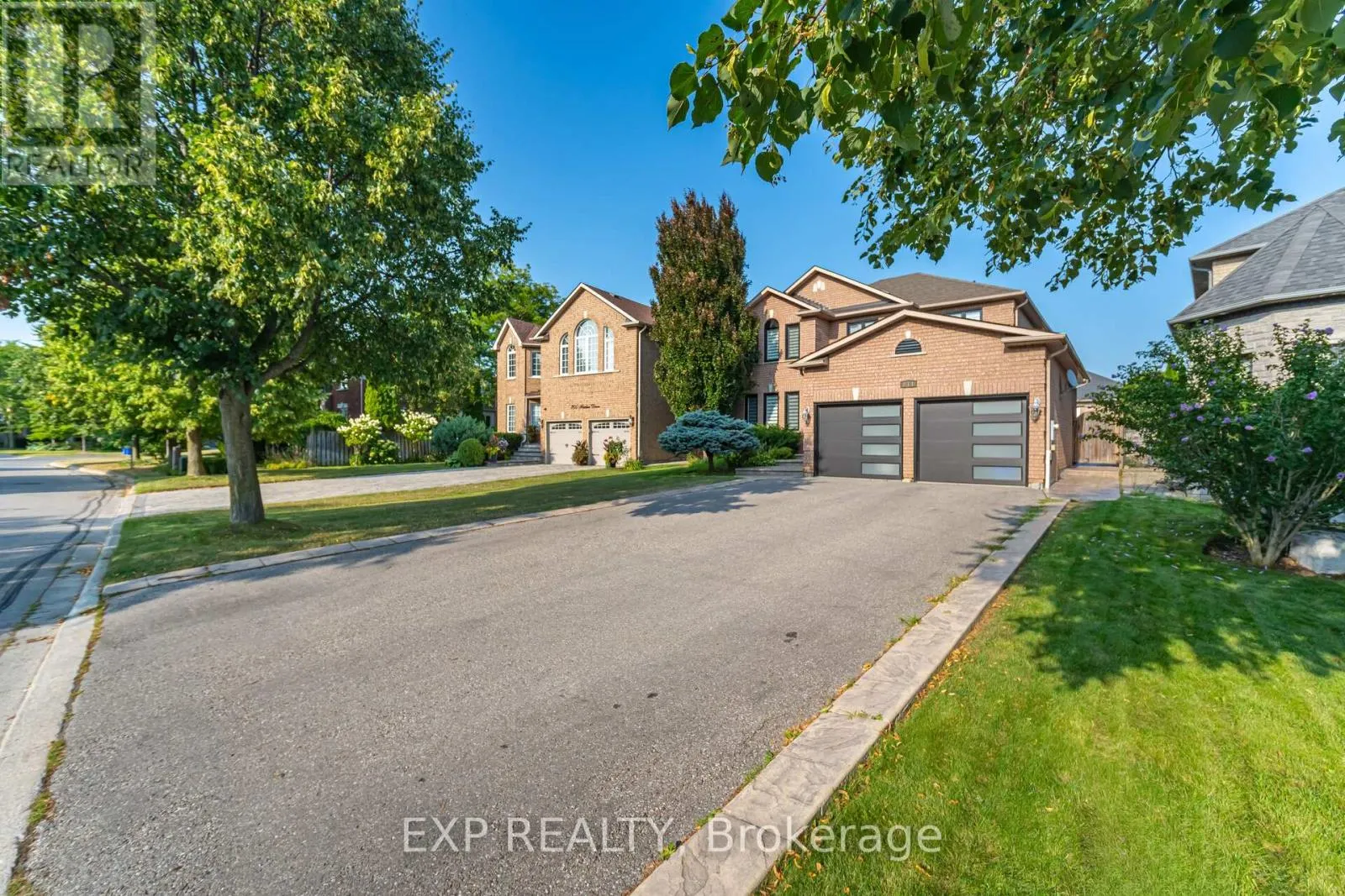 211 FLETCHER DRIVE