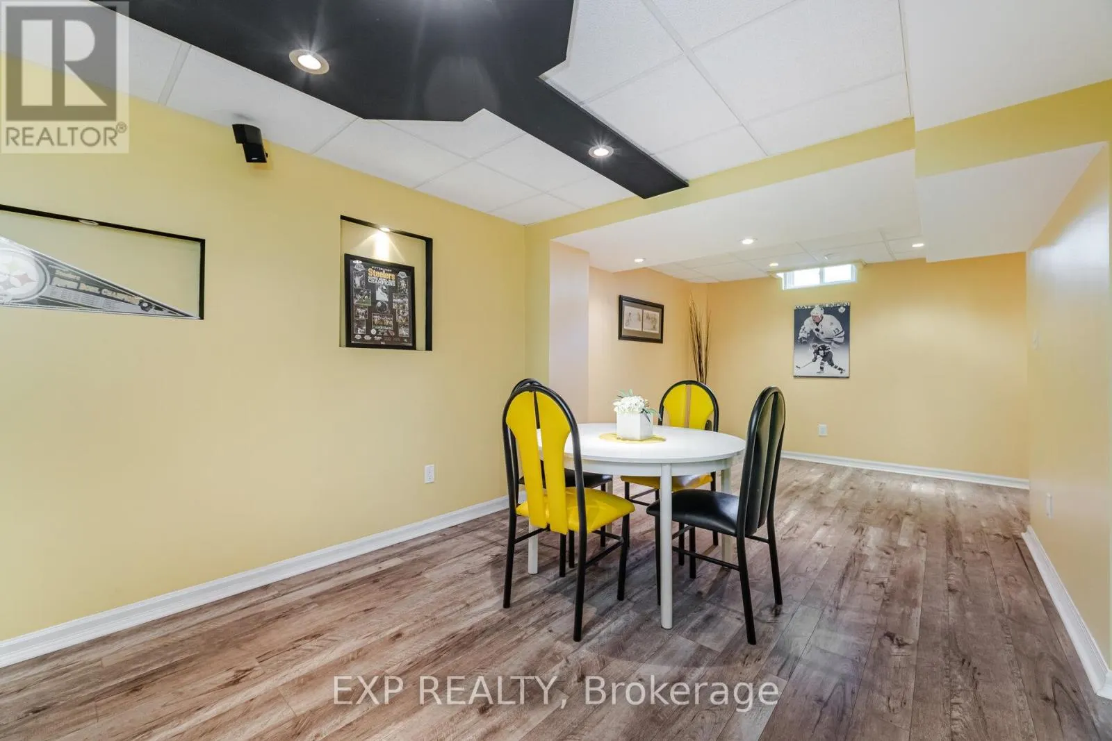 211 FLETCHER DRIVE