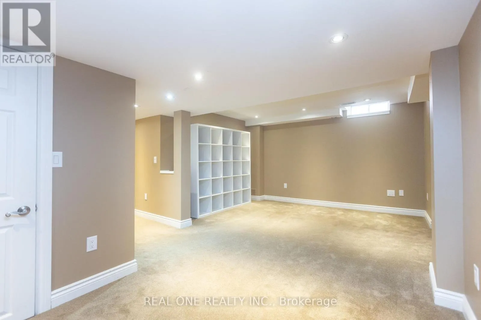 31 COUGAR COURT