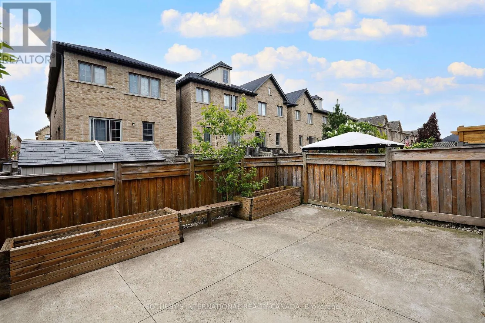 MAIN - 86 ALEXIE WAY