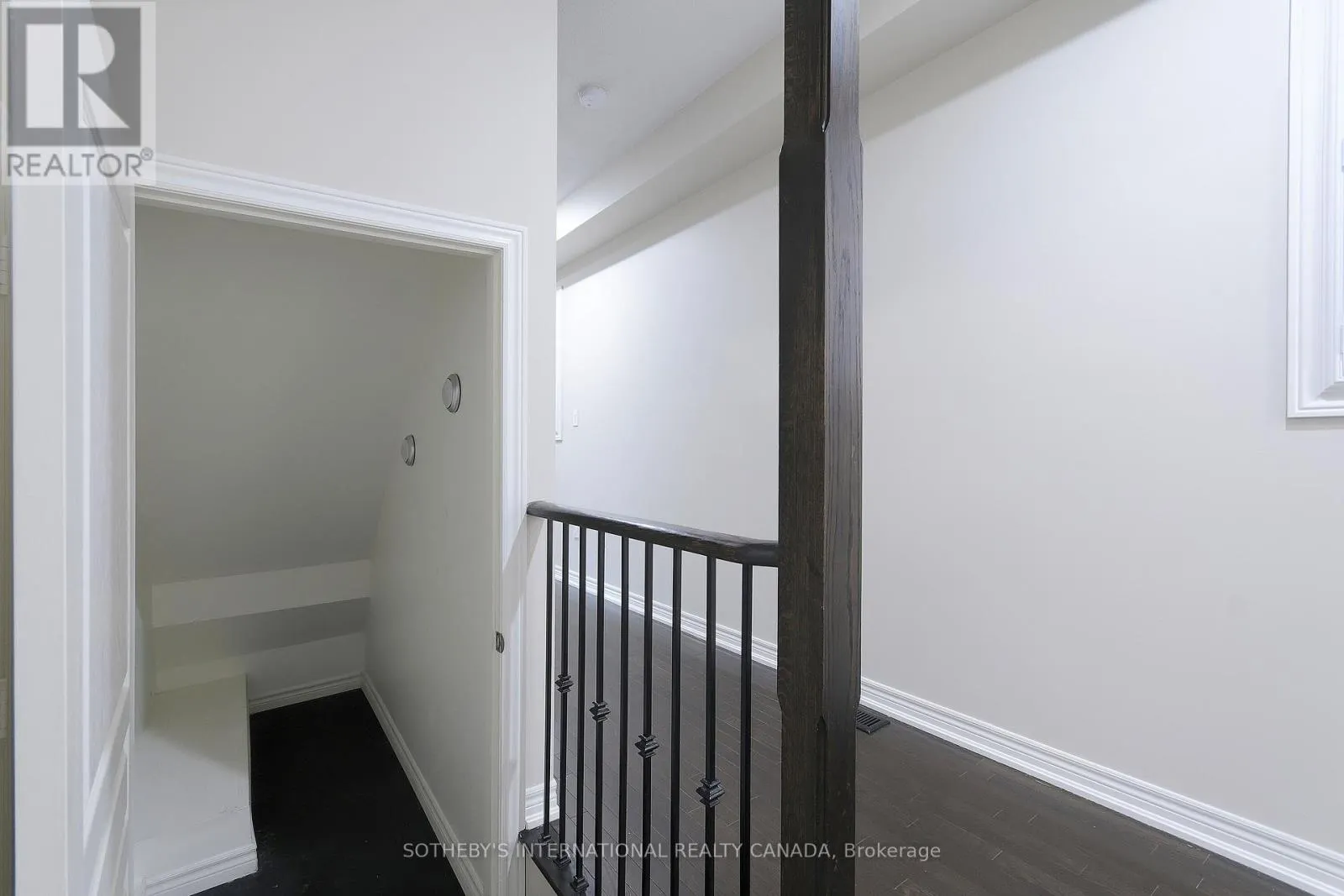 MAIN - 86 ALEXIE WAY