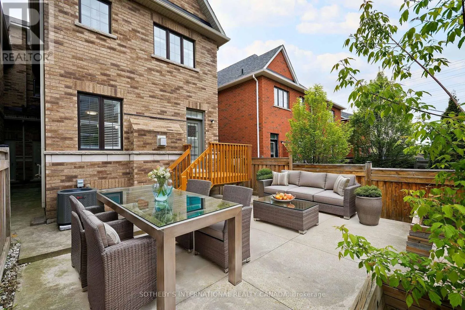MAIN - 86 ALEXIE WAY