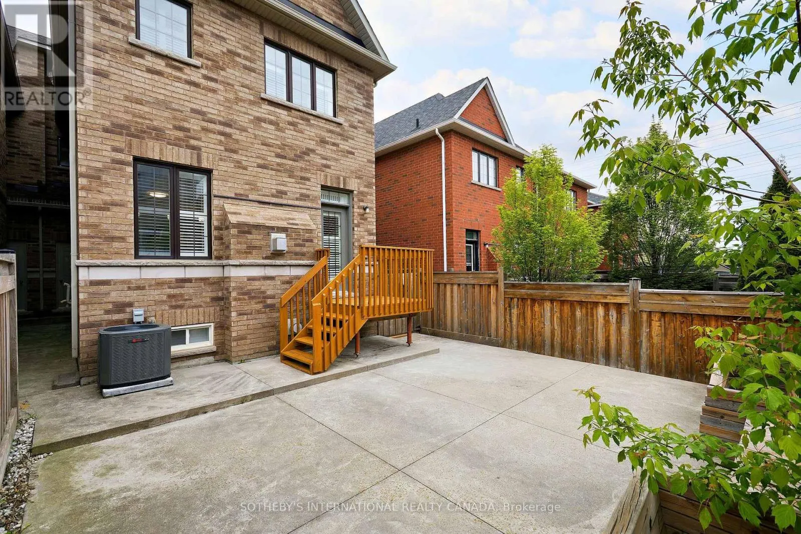 MAIN - 86 ALEXIE WAY