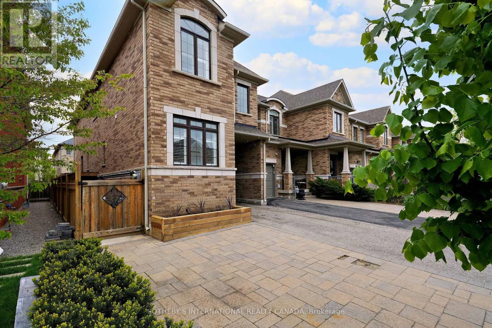 MAIN - 86 ALEXIE WAY