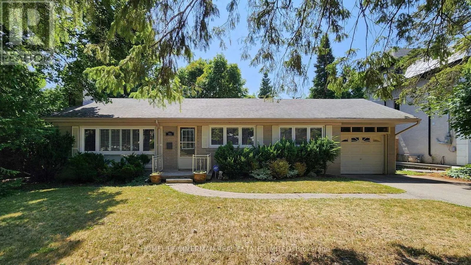 386 KERRYBROOK DRIVE