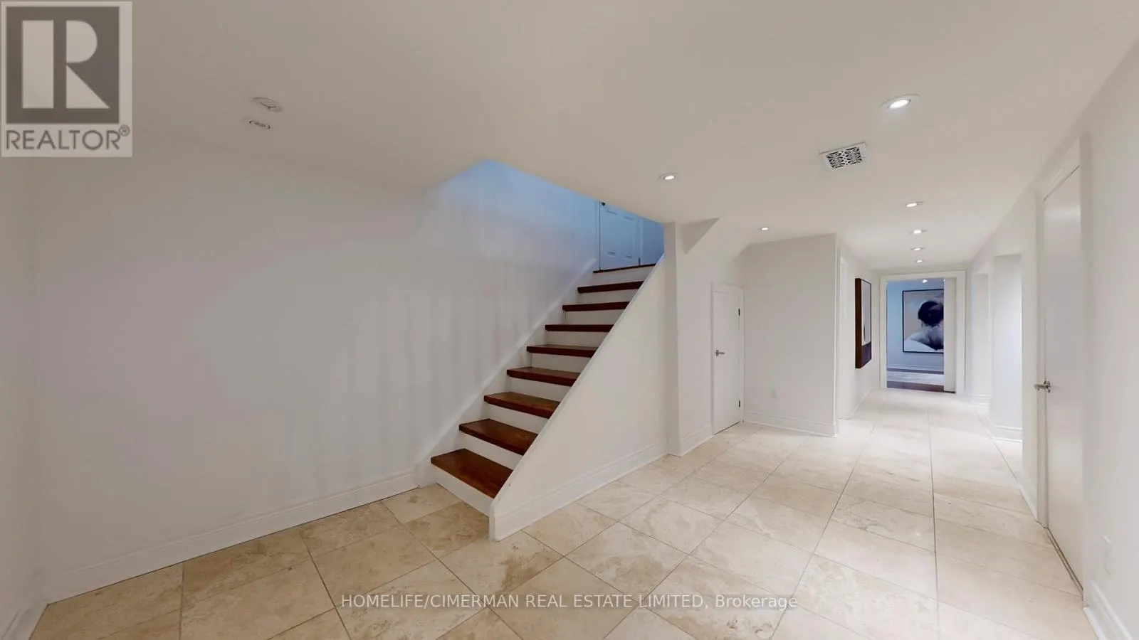 386 KERRYBROOK DRIVE