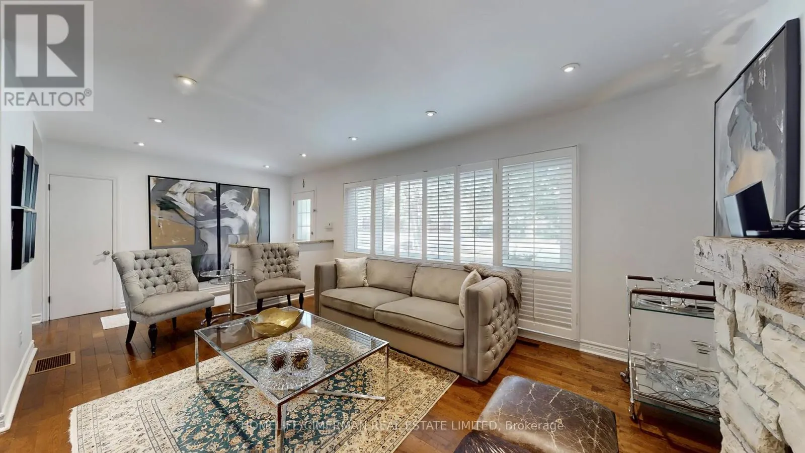 386 KERRYBROOK DRIVE