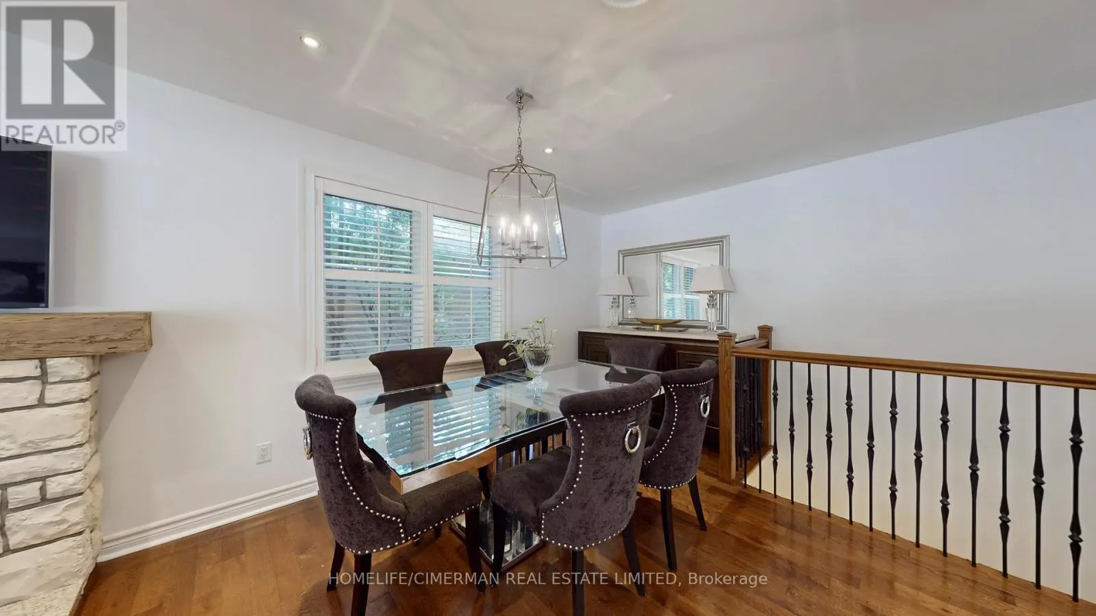 386 KERRYBROOK DRIVE