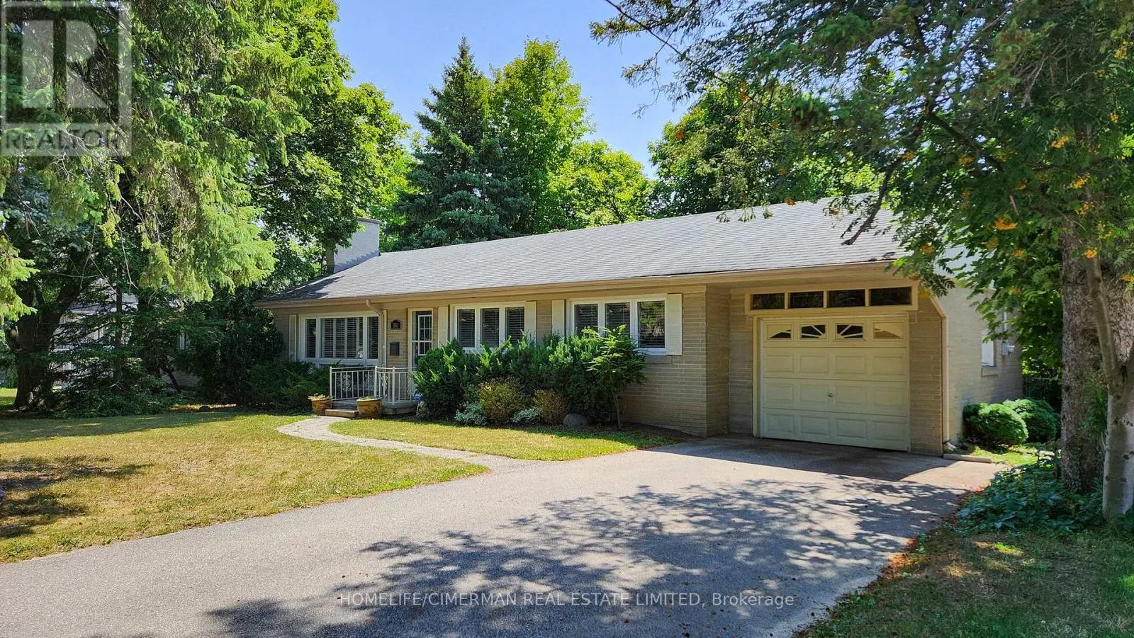 386 KERRYBROOK DRIVE