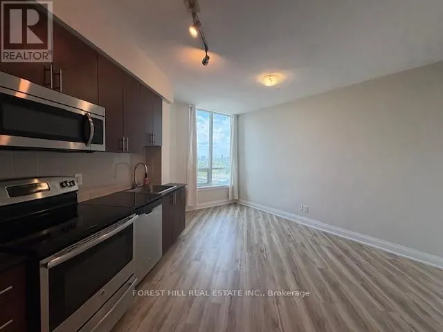 921 - 7161 YONGE STREET
