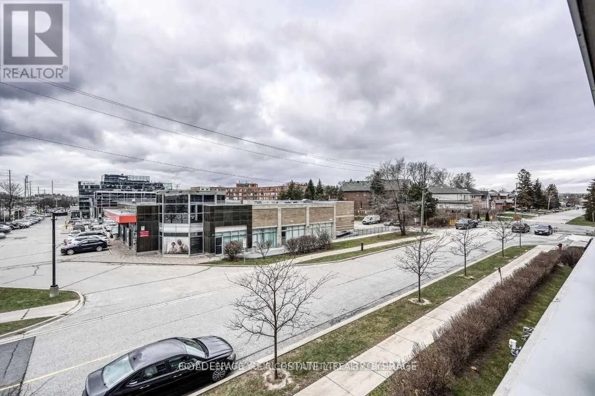 315 - 370 HIGHWAY 7 E