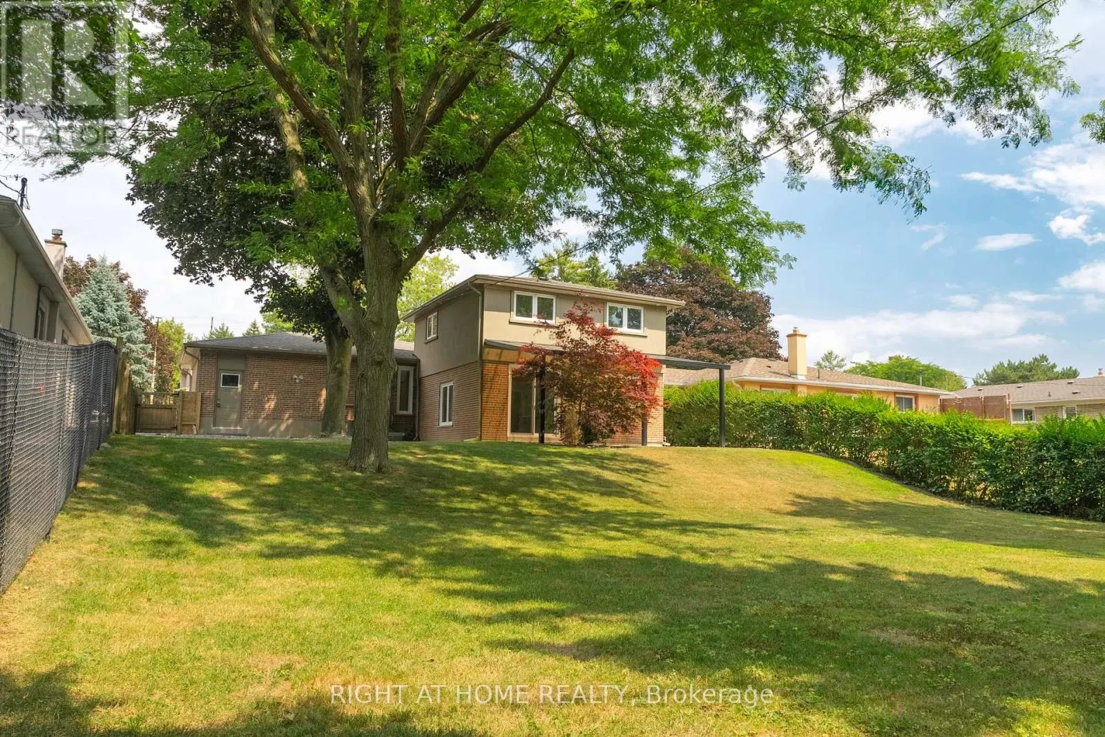 34 WILDROSE CRESCENT