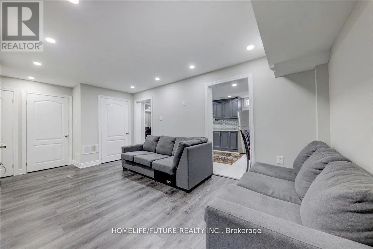 BSMT - 939 MILLER PARK AVENUE