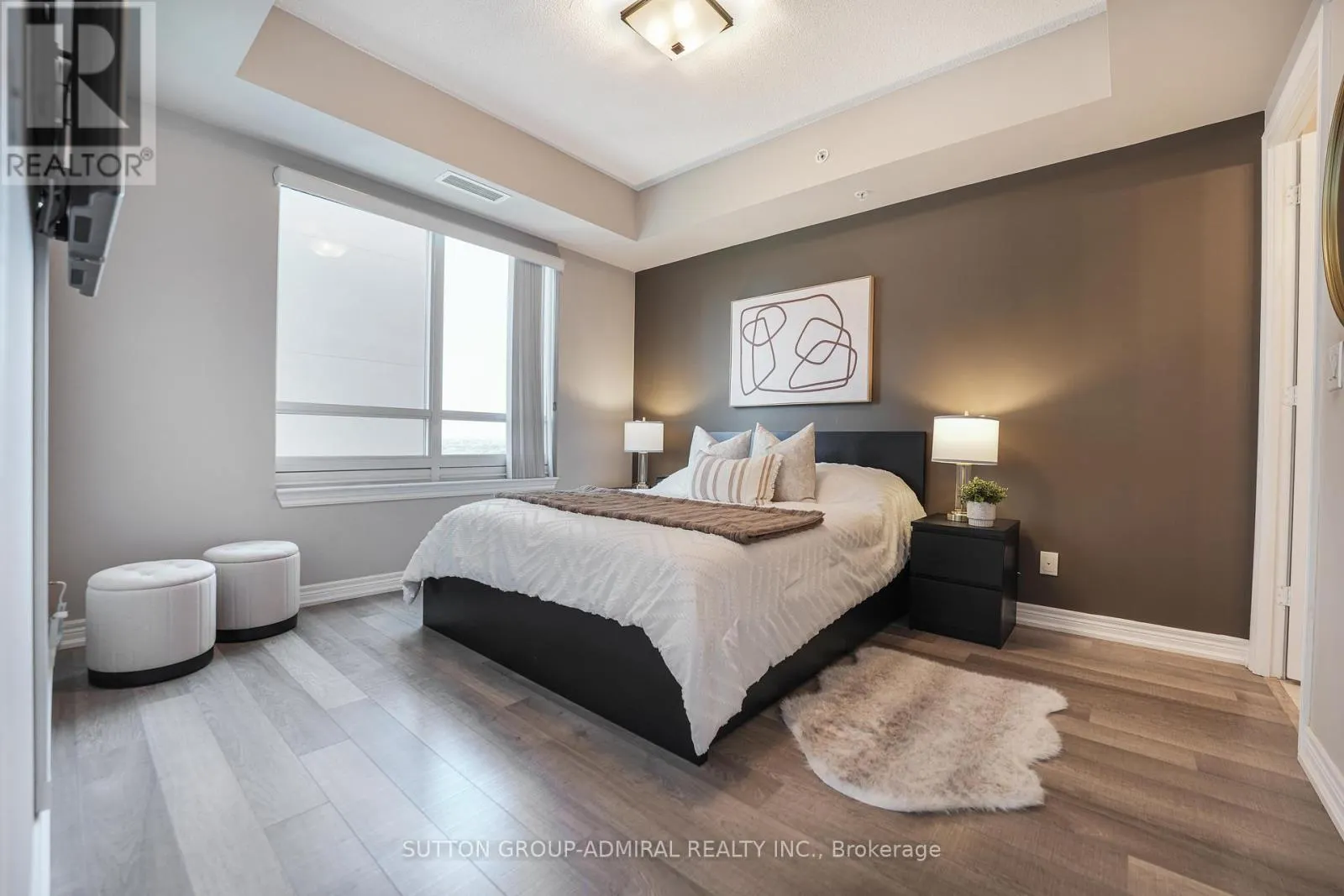 1016 - 9255 JANE STREET
