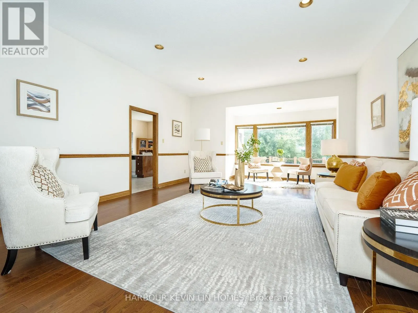 101 LEYBURN AVENUE
