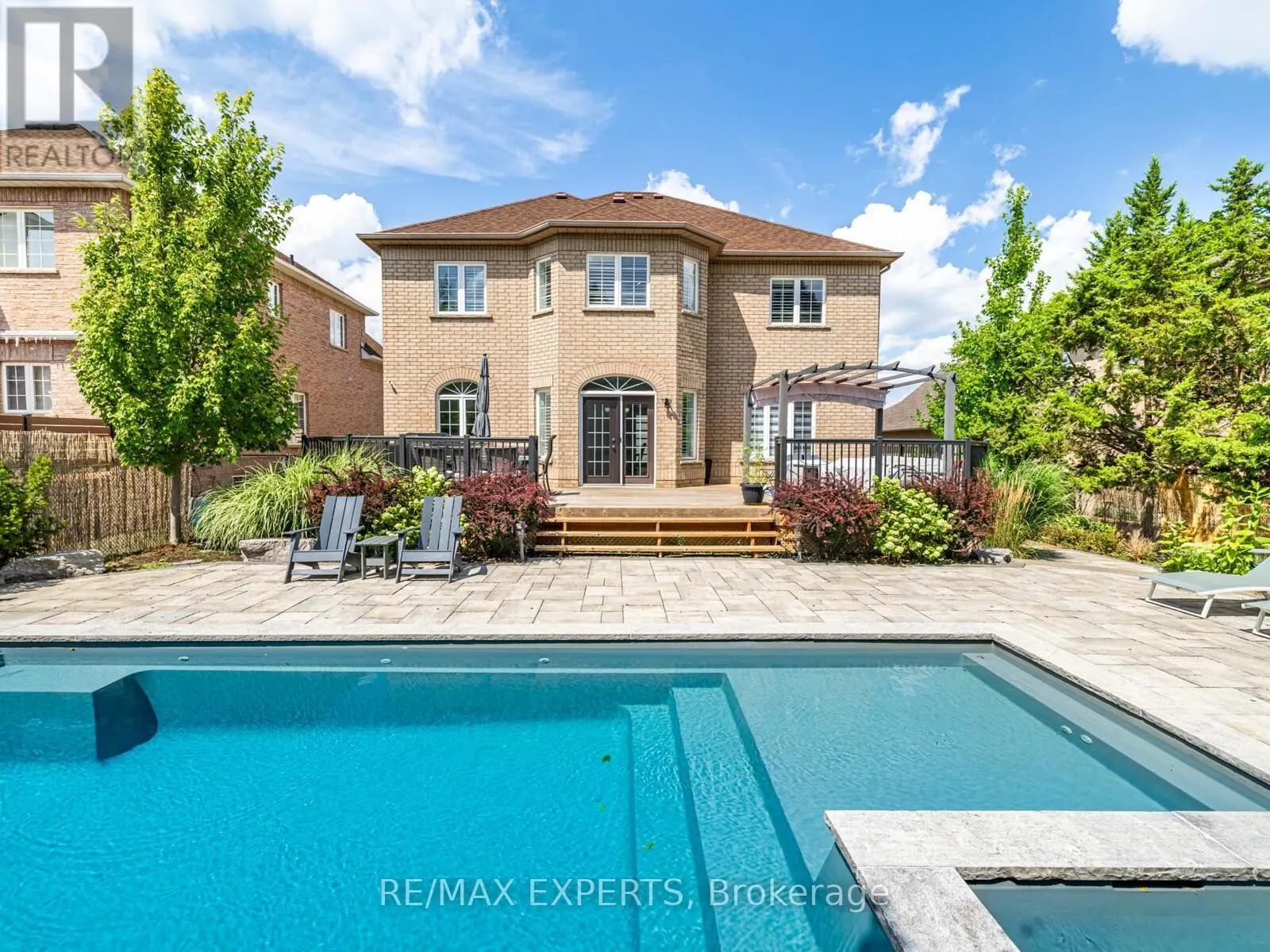 215 THOMSON CREEK BOULEVARD