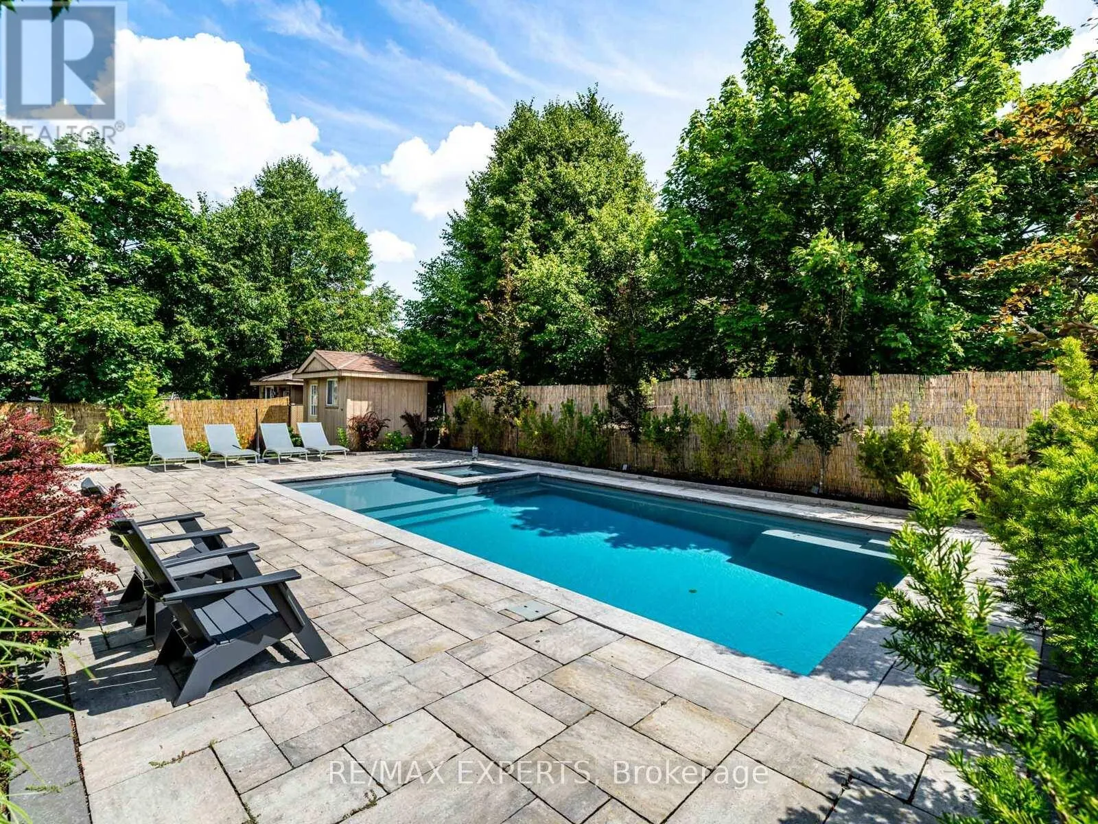 215 THOMSON CREEK BOULEVARD