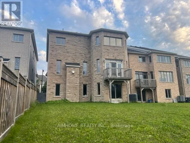 14 WARREN MCBRIDE CRESCENT
