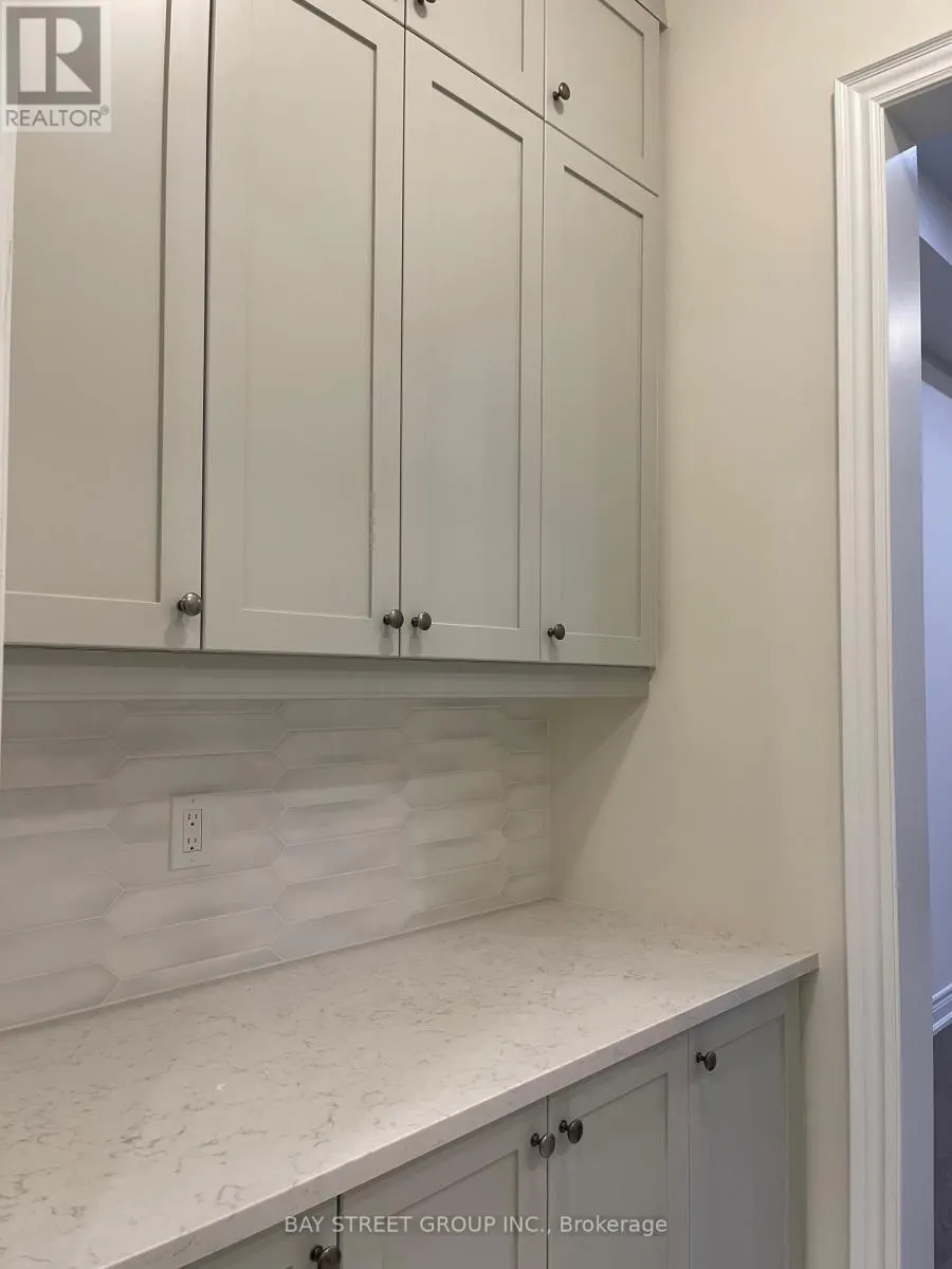 ROOM - 56 BUD LEGGETT CRES CRESCENT