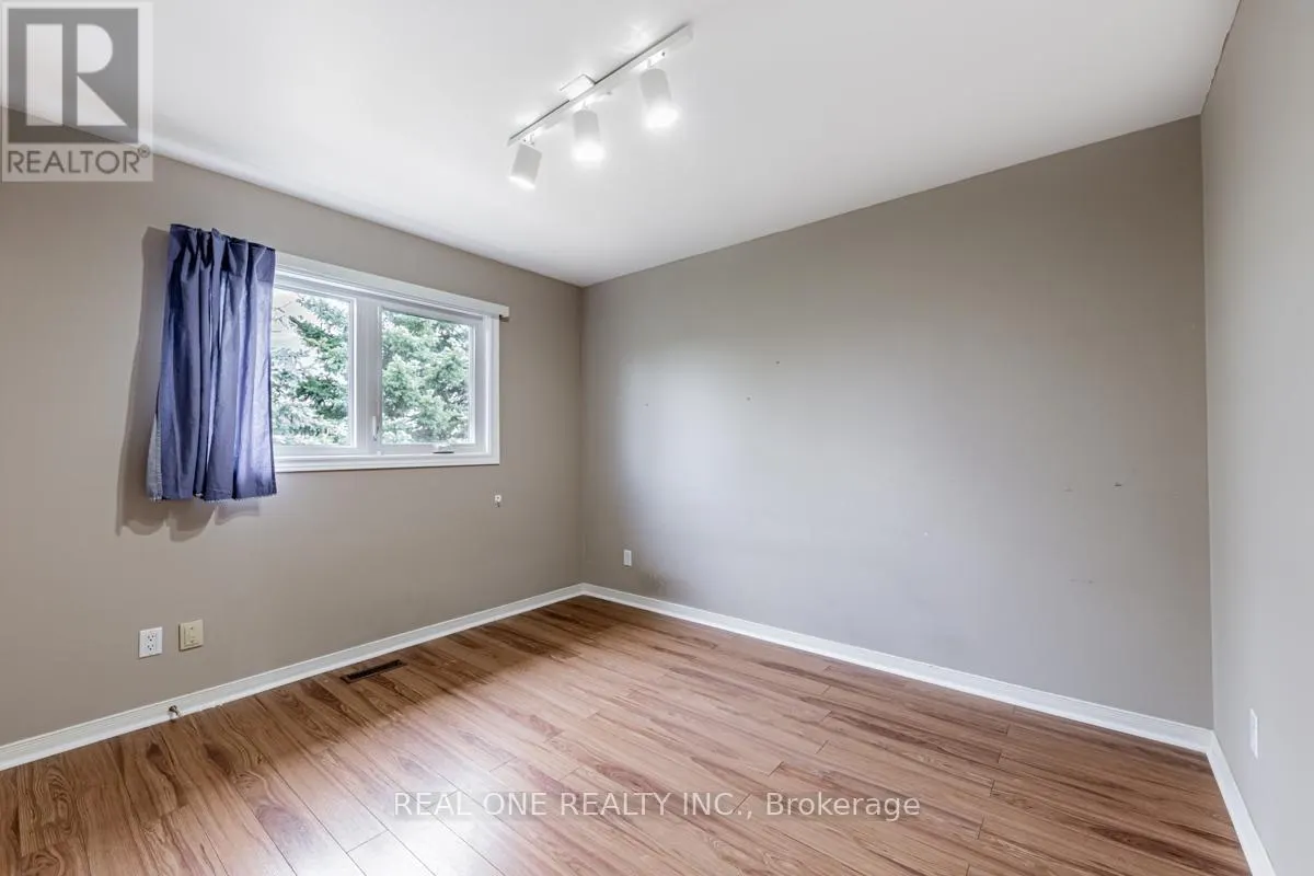59 PINE BOUGH MANOR