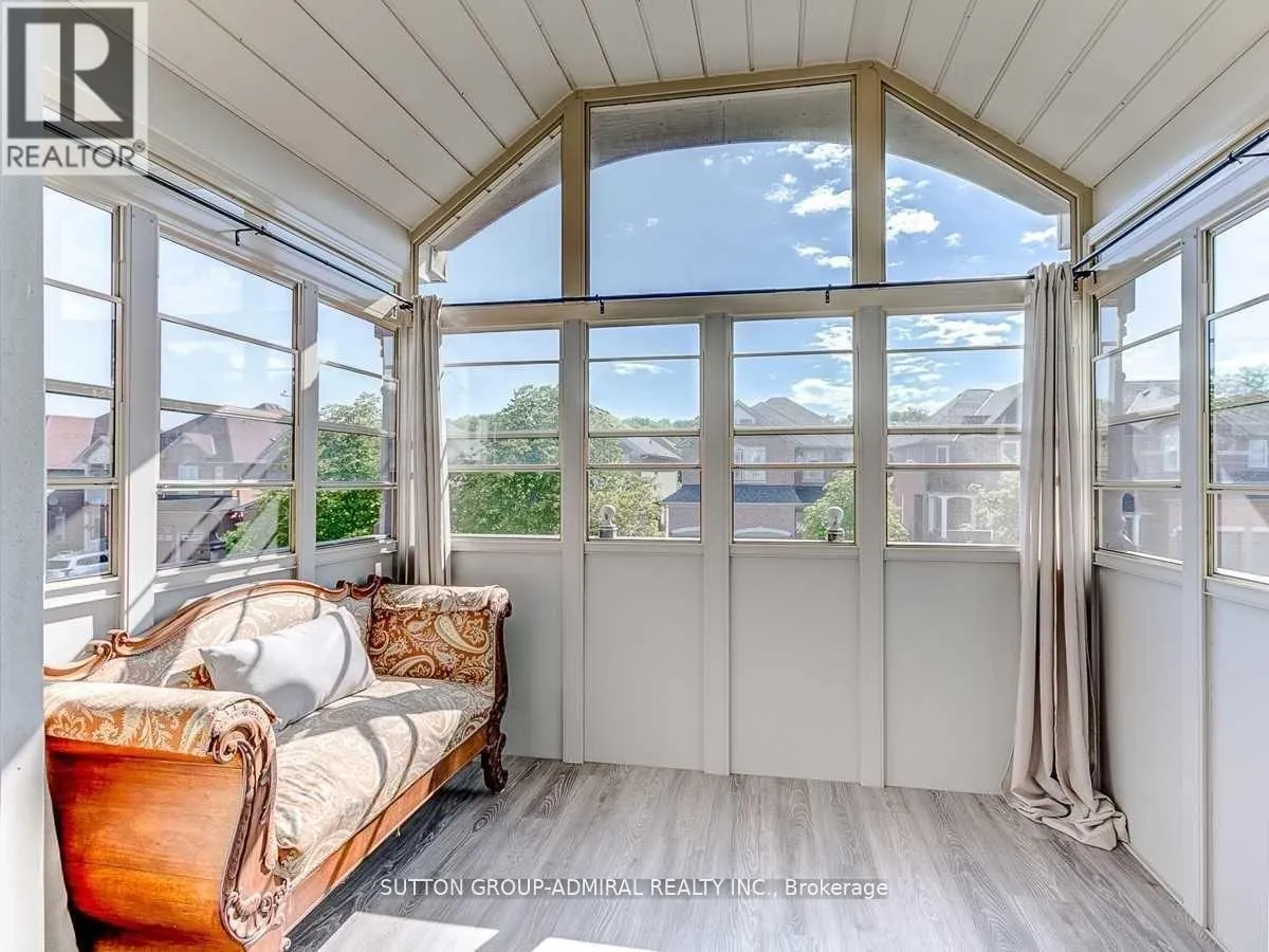 MAIN & 2ND - 30 LACONA CRESCENT