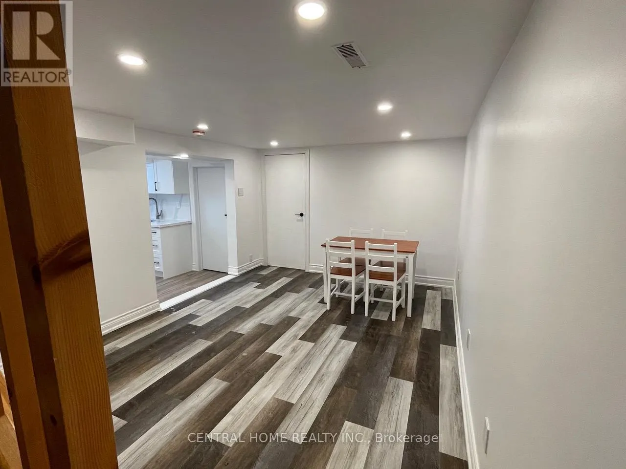 755 BOTANY HILL CRESCENT