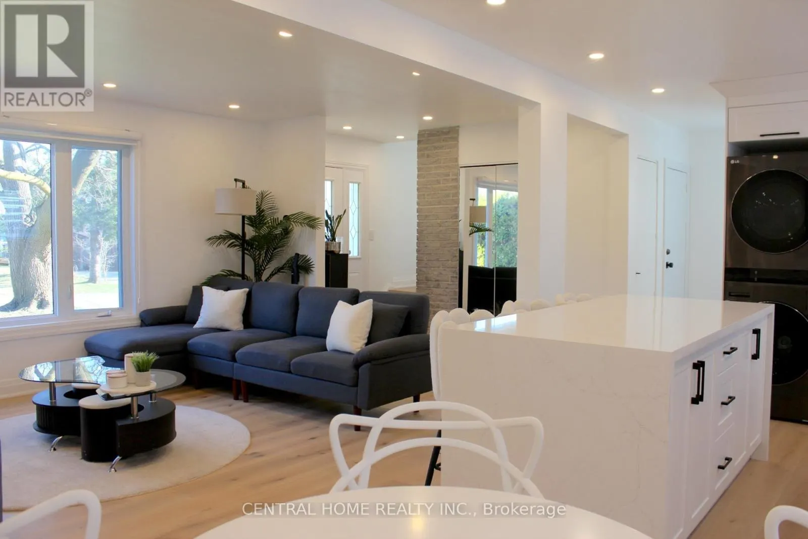 755 BOTANY HILL CRESCENT
