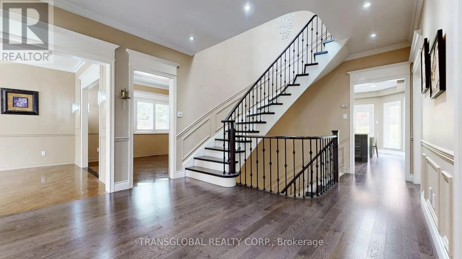 458 BEVERLEY GLEN BOULEVARD