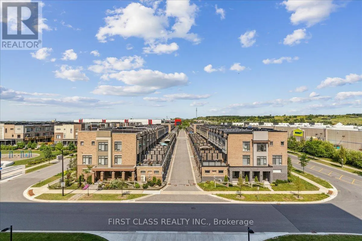 403 - 100 EAGLE ROCK WAY