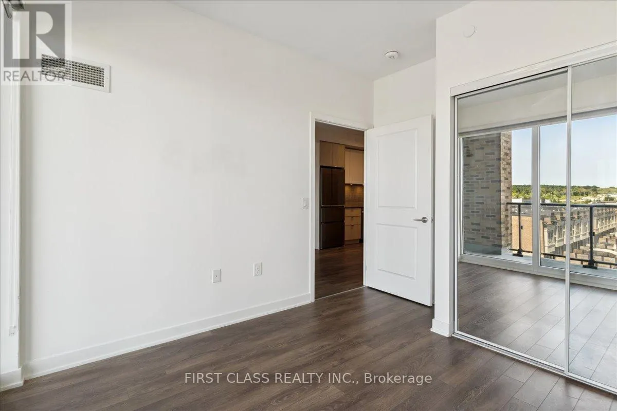 403 - 100 EAGLE ROCK WAY