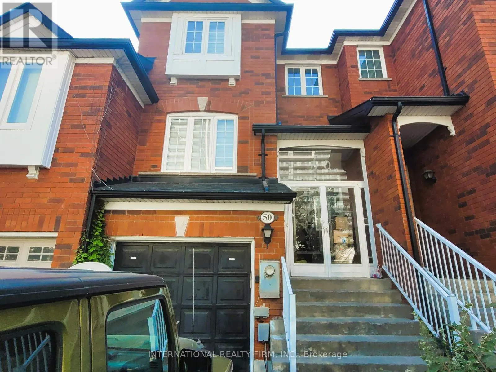 50 BERESFORD DRIVE