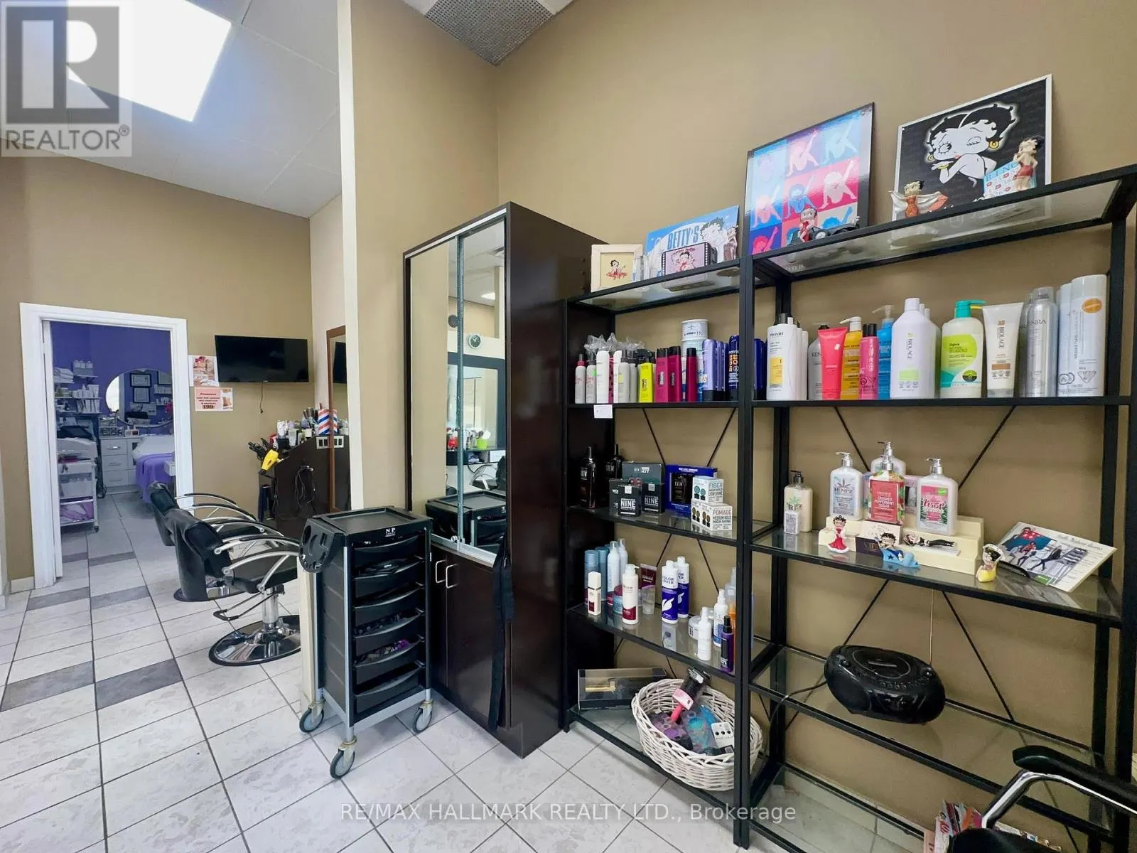 3 - 15461 YONGE STREET