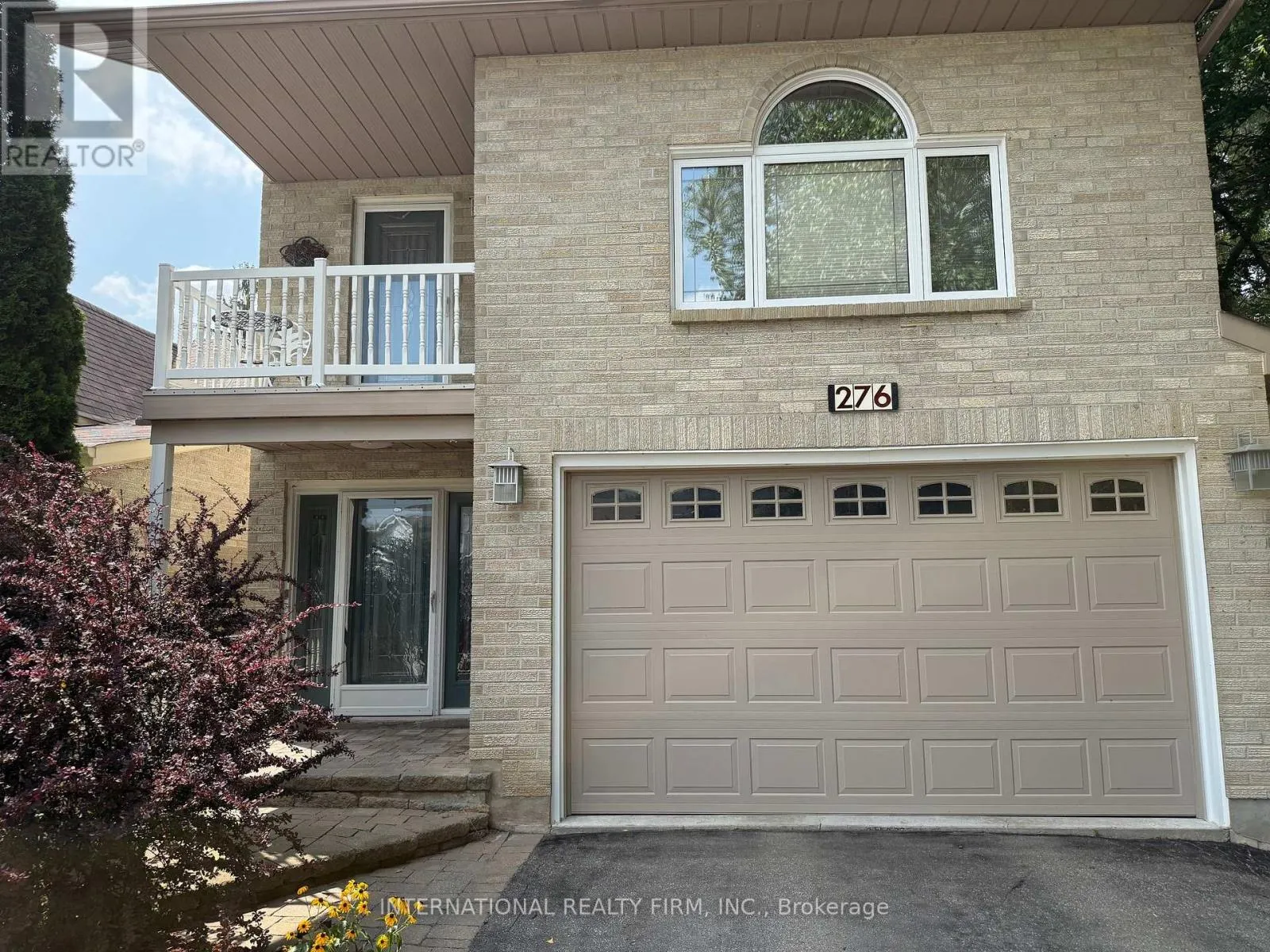 276 SHERIDAN COURT